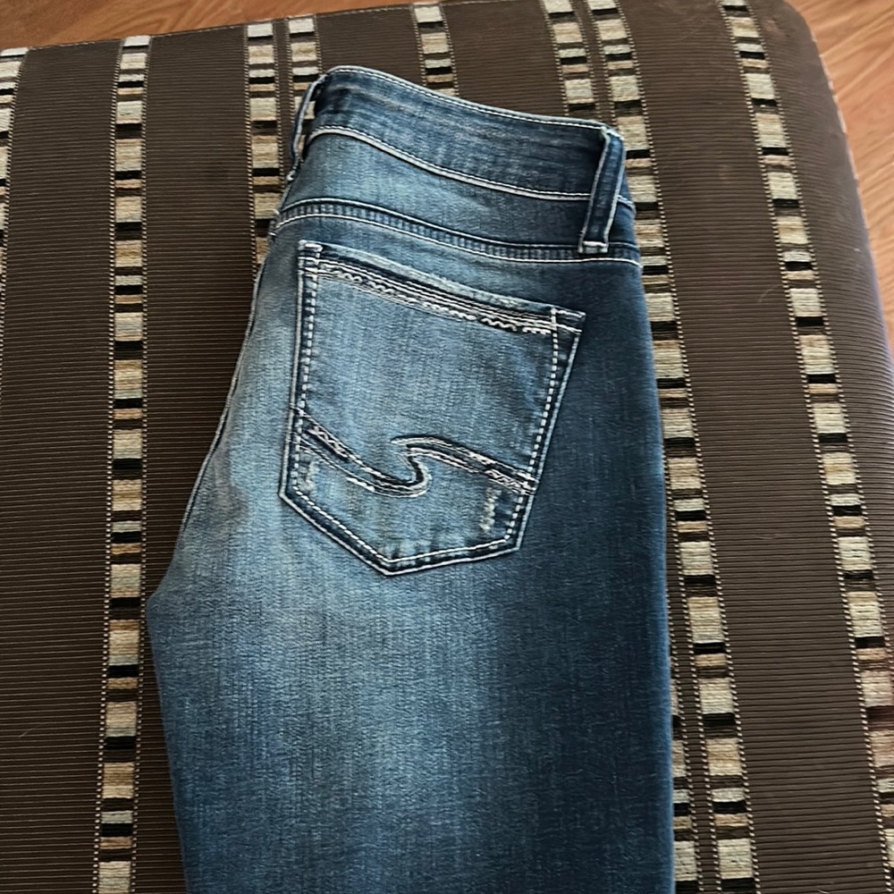 Silver jeans, size 27, like 33 Tuesday slim boot